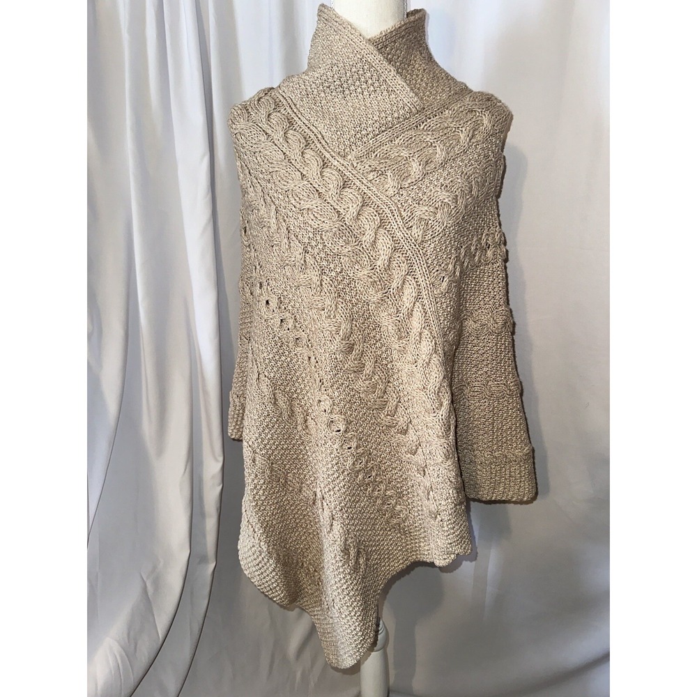 New Inis Crafts Poncho Womens Size M/L Cable Knit High Neck 100% Merino Wool